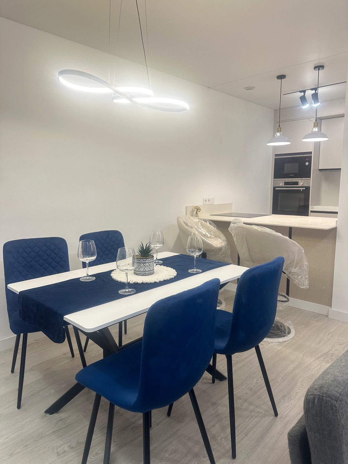 Se vende Apartamento Planta Media de 2 dormitorios en Costa Blanca, Alicante, España