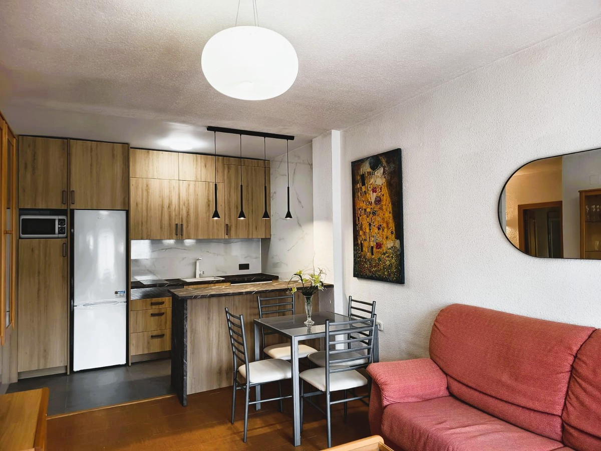 Se vende Apartamento Planta Media de 1 dormitorios en Costa Blanca, Alicante, España
