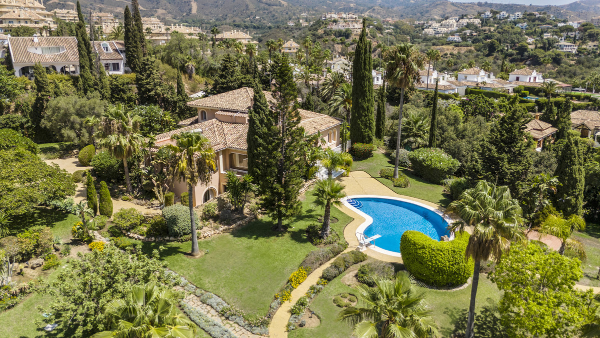 Se vende Villa - Chalet de 5 dormitorios en Costa Del Sol, Málaga, España