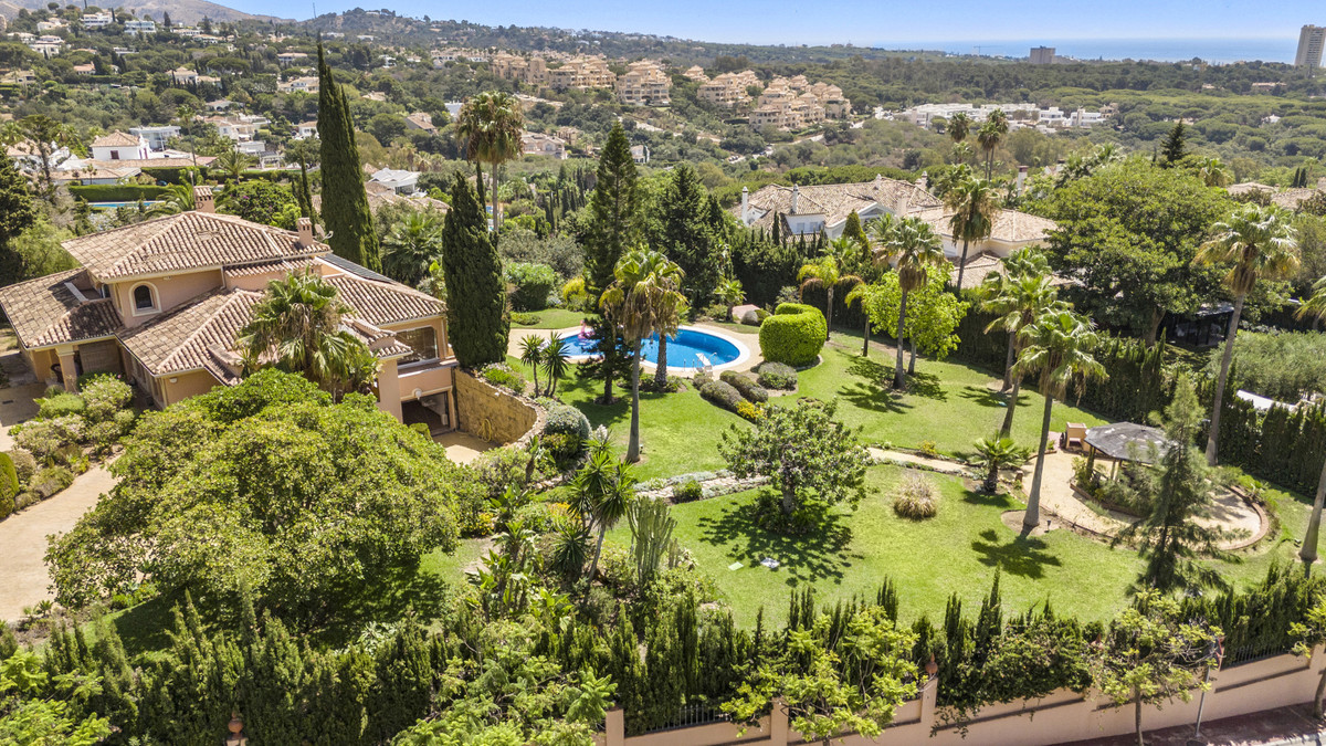 Se vende Villa - Chalet de 5 dormitorios en Costa Del Sol, Málaga, España