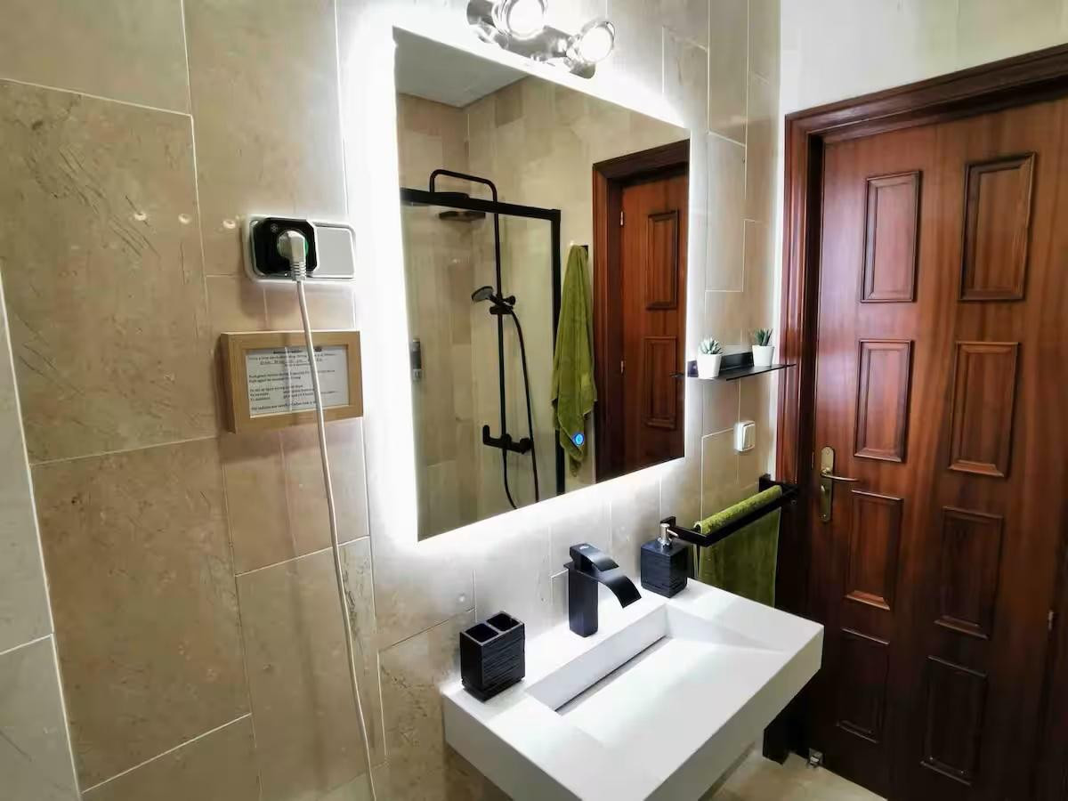 2 Bed Apartment for sale in Nueva Andalucía Costa Del Sol, Málaga, Spain