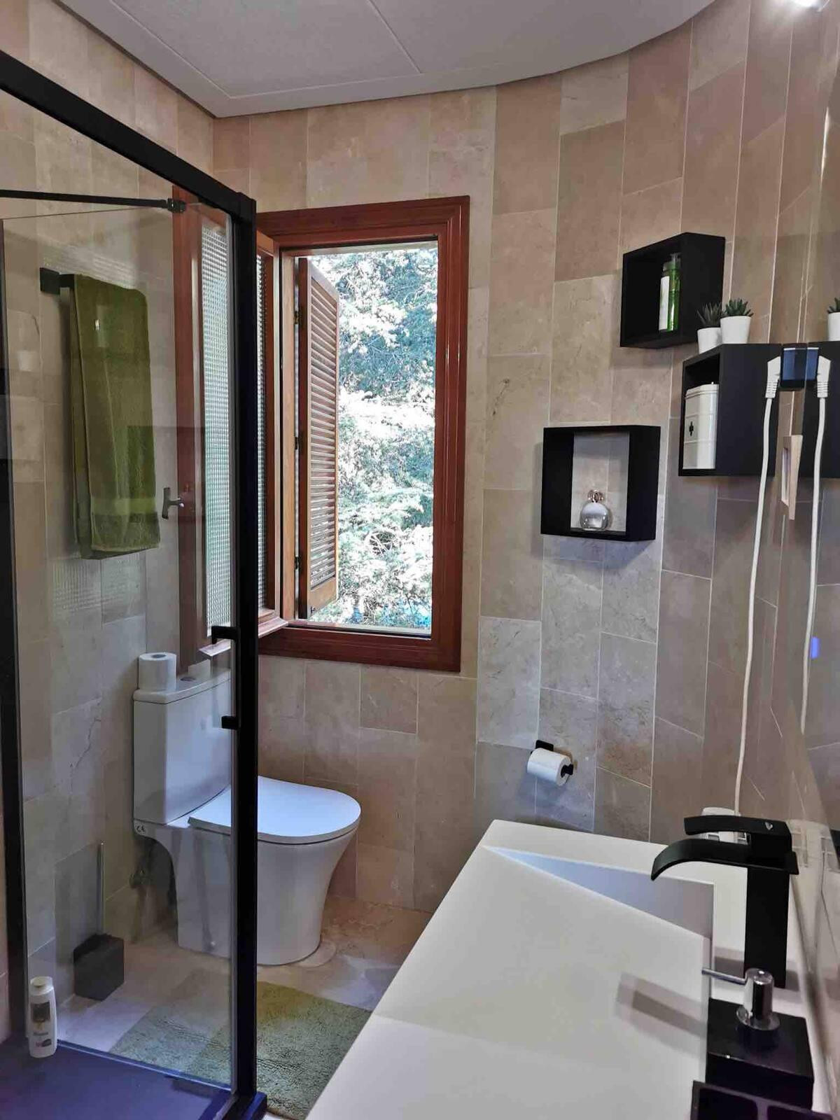 2 Bed Apartment for sale in Nueva Andalucía Costa Del Sol, Málaga, Spain