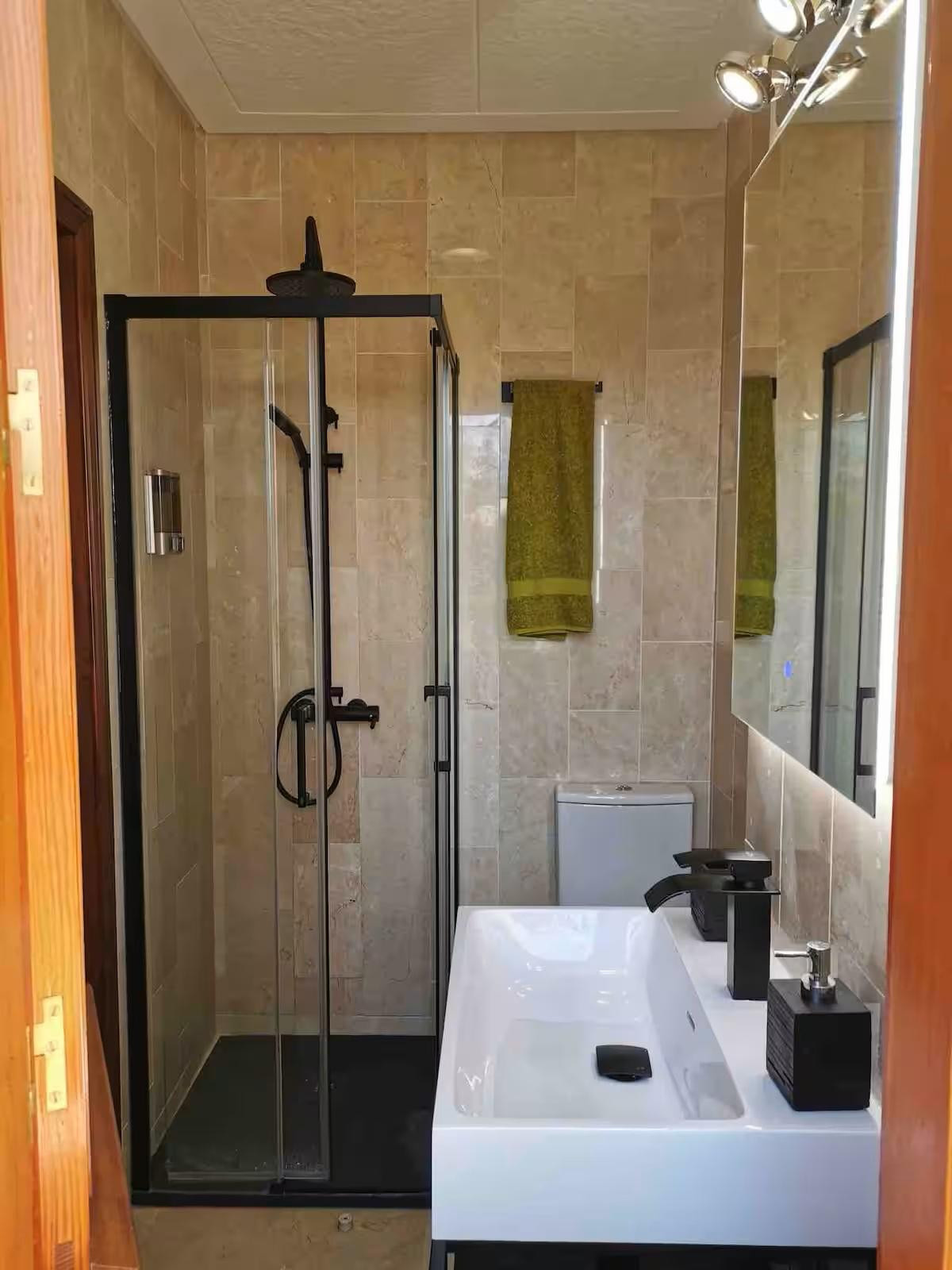 2 Bed Apartment for sale in Nueva Andalucía Costa Del Sol, Málaga, Spain