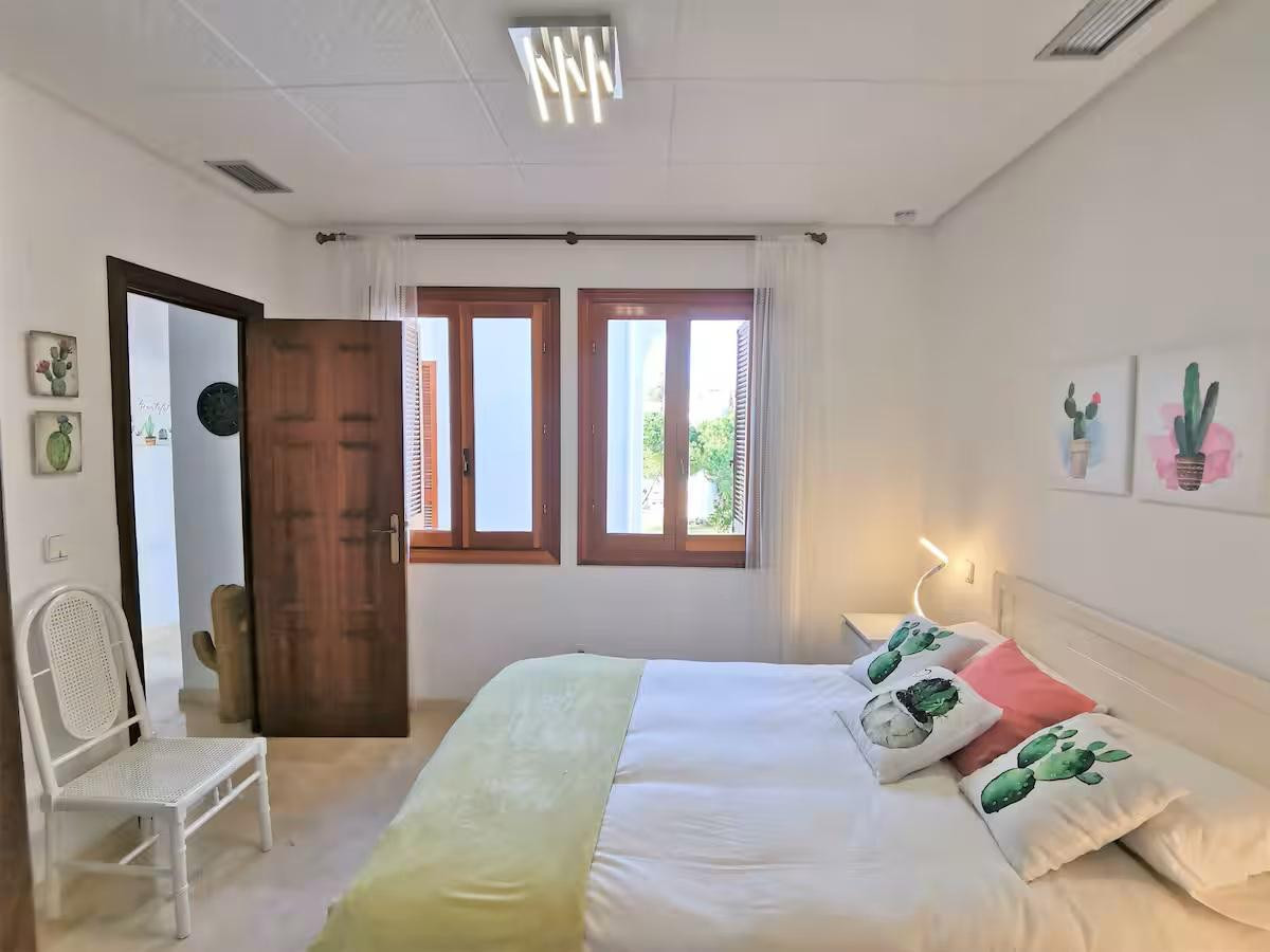 2 Bed Apartment for sale in Nueva Andalucía Costa Del Sol, Málaga, Spain