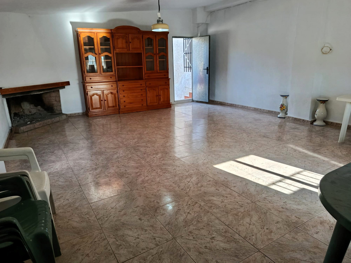 Se vende Villa - Chalet de 5 dormitorios en Costa Blanca, Alicante, España