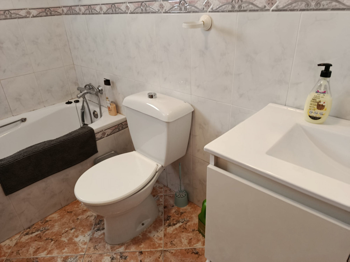 Se vende Villa - Chalet de 5 dormitorios en Costa Blanca, Alicante, España