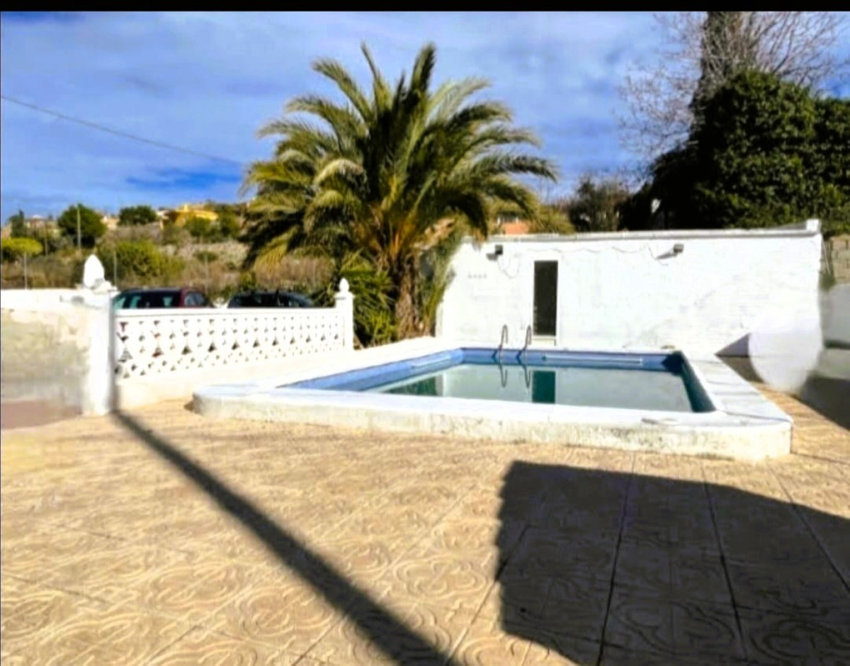 Se vende Villa - Chalet de 5 dormitorios en Costa Blanca, Alicante, España