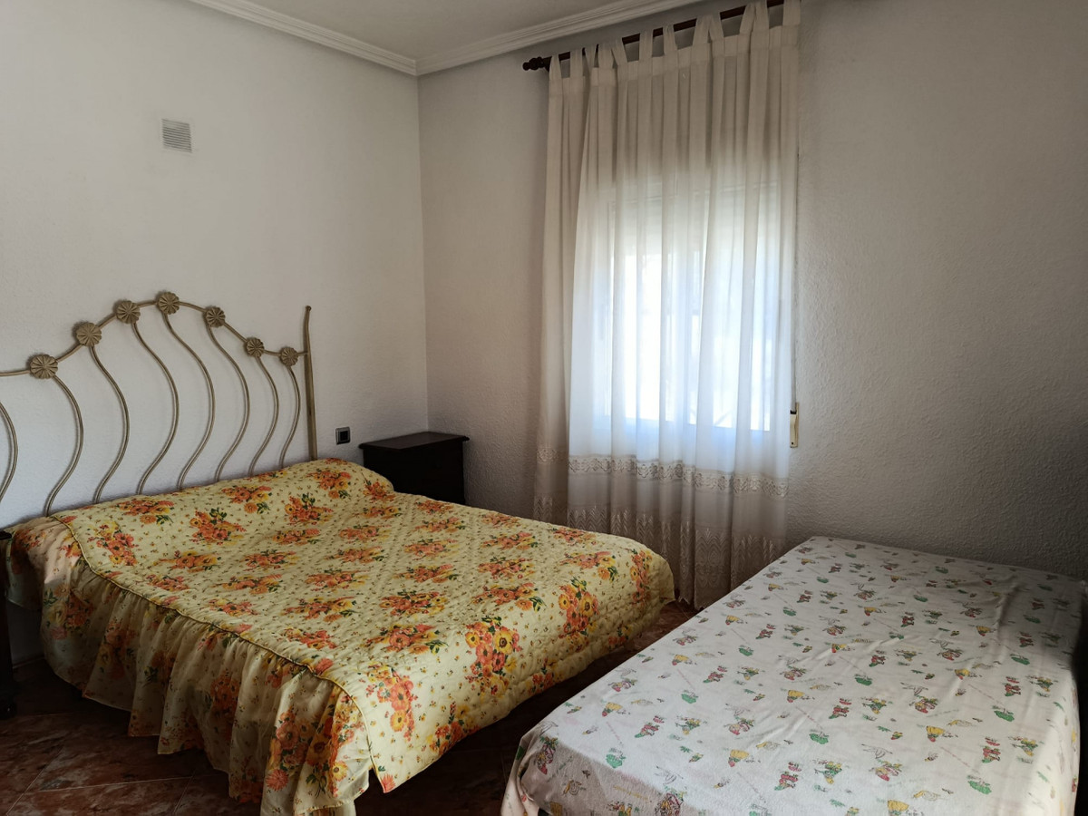 Se vende Villa - Chalet de 5 dormitorios en Costa Blanca, Alicante, España