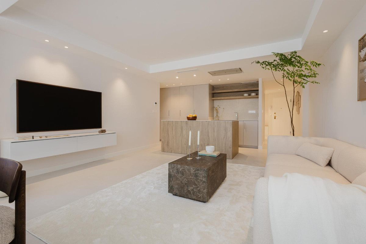 Se vende Apartamento Planta Media de 3 dormitorios en Costa Blanca, Alicante, España