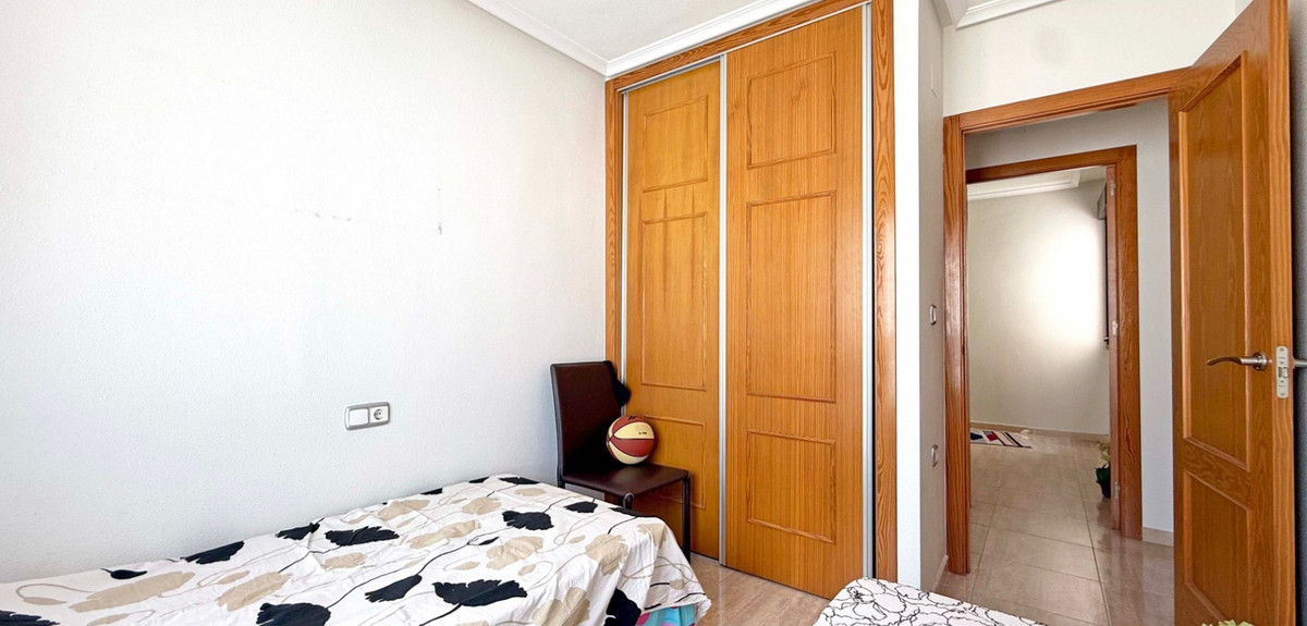 3 Bed Apartment for sale in Torrevieja Costa Blanca, Alicante, Spain