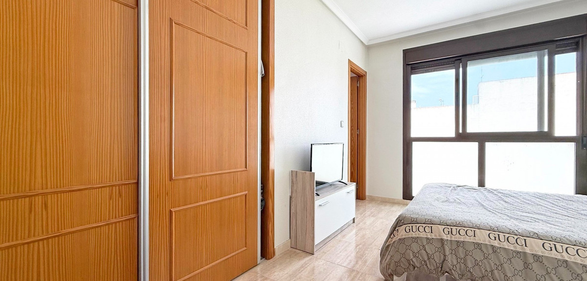 3 Bed Apartment for sale in Torrevieja Costa Blanca, Alicante, Spain