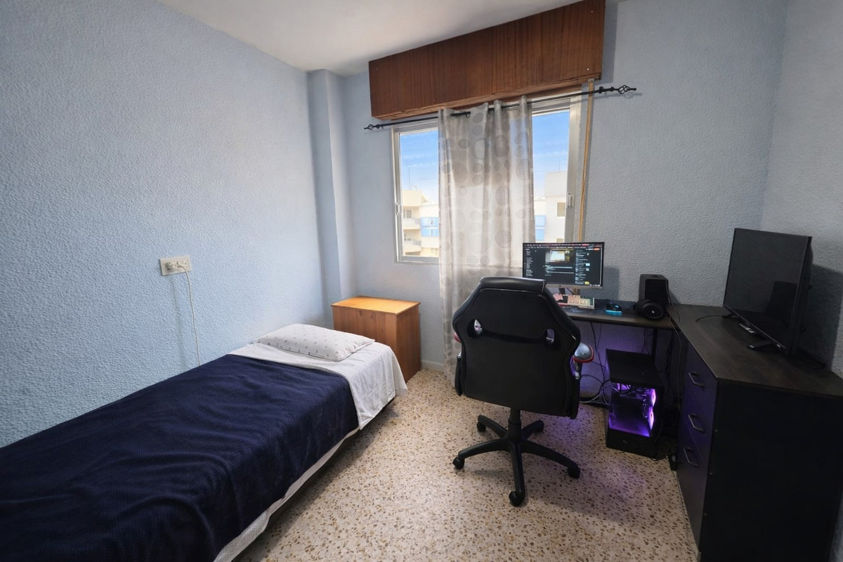 Se vende Apartamento Planta Media de 3 dormitorios en Costa Blanca, Alicante, España