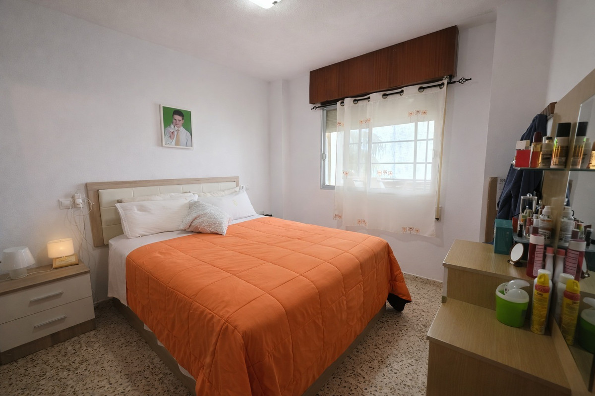 Se vende Apartamento Planta Media de 3 dormitorios en Costa Blanca, Alicante, España
