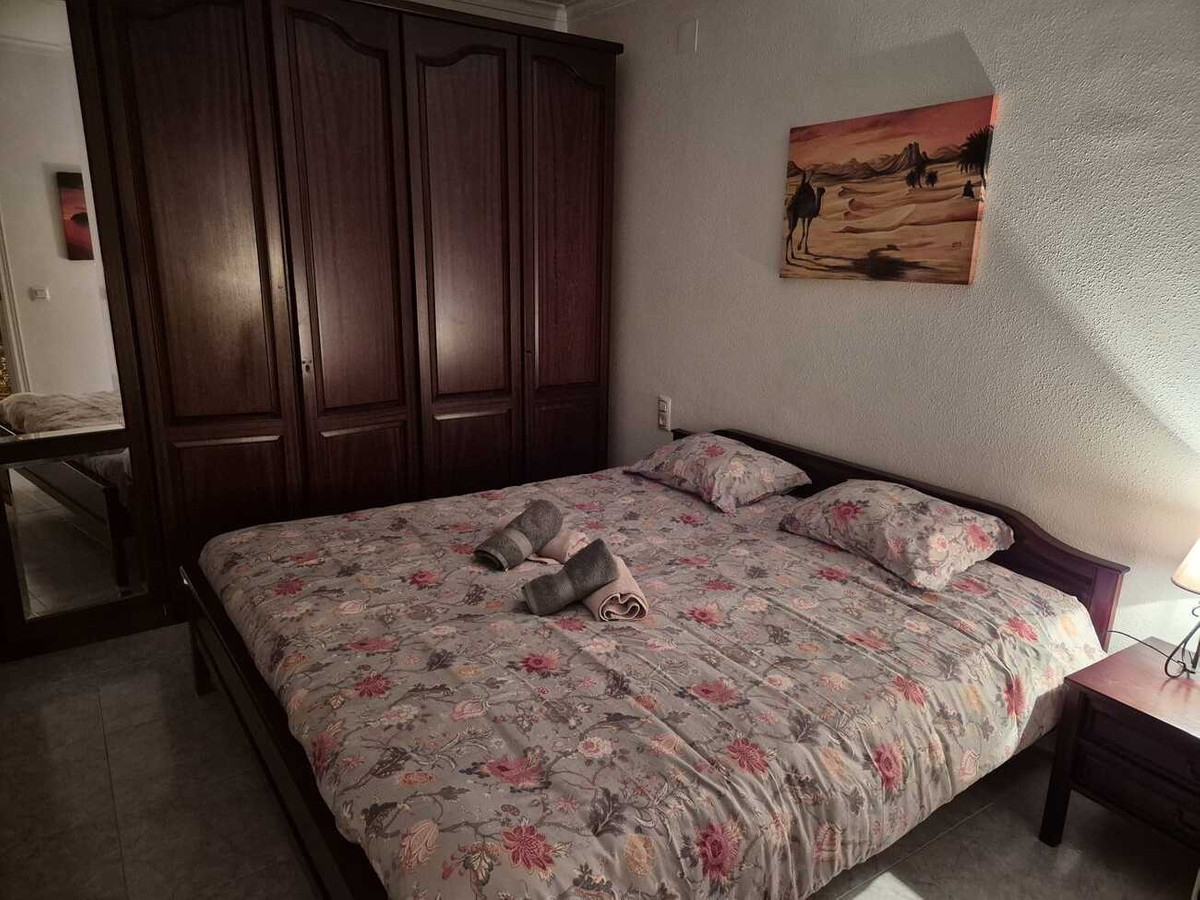 Se vende Villa - Chalet de 5 dormitorios en Costa Blanca, Alicante, España