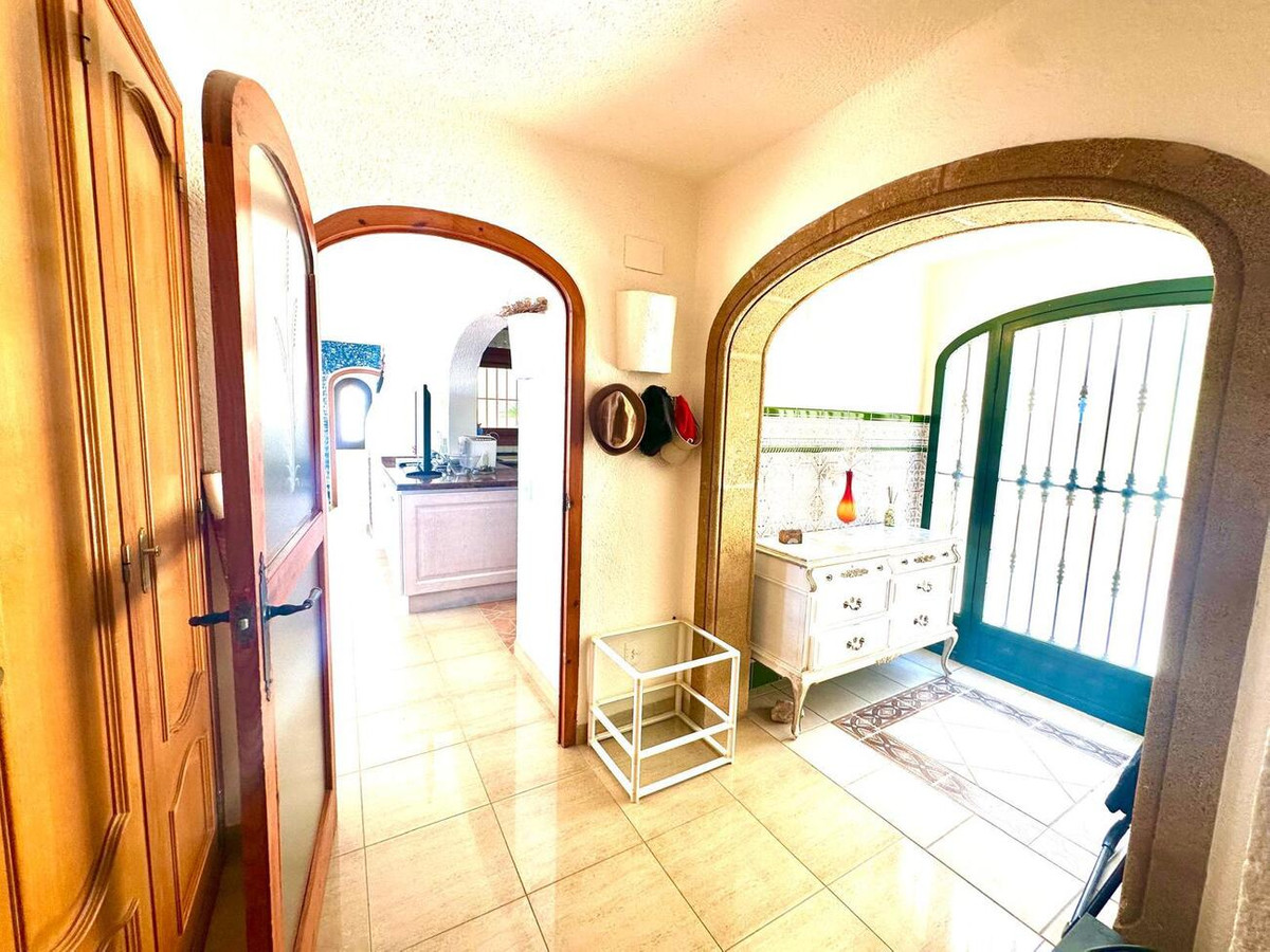 4 Bed Townhouse for sale in Javea Costa Blanca, Alicante, Spain