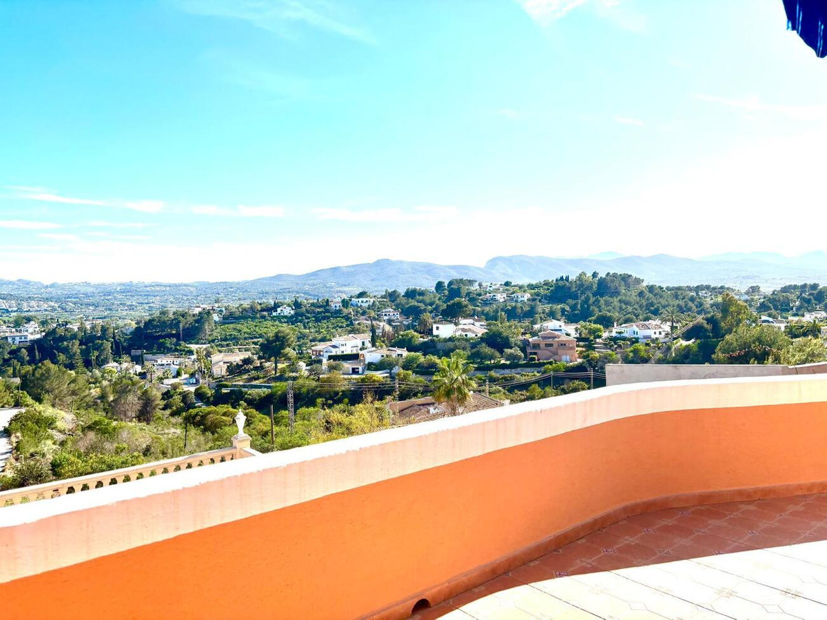 4 Bed Townhouse for sale in Javea Costa Blanca, Alicante, Spain