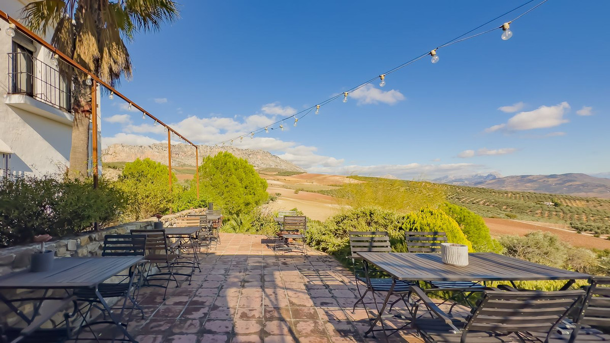 Se vende Finca - Cortijo de 13 dormitorios en Costa Del Sol, Málaga, España