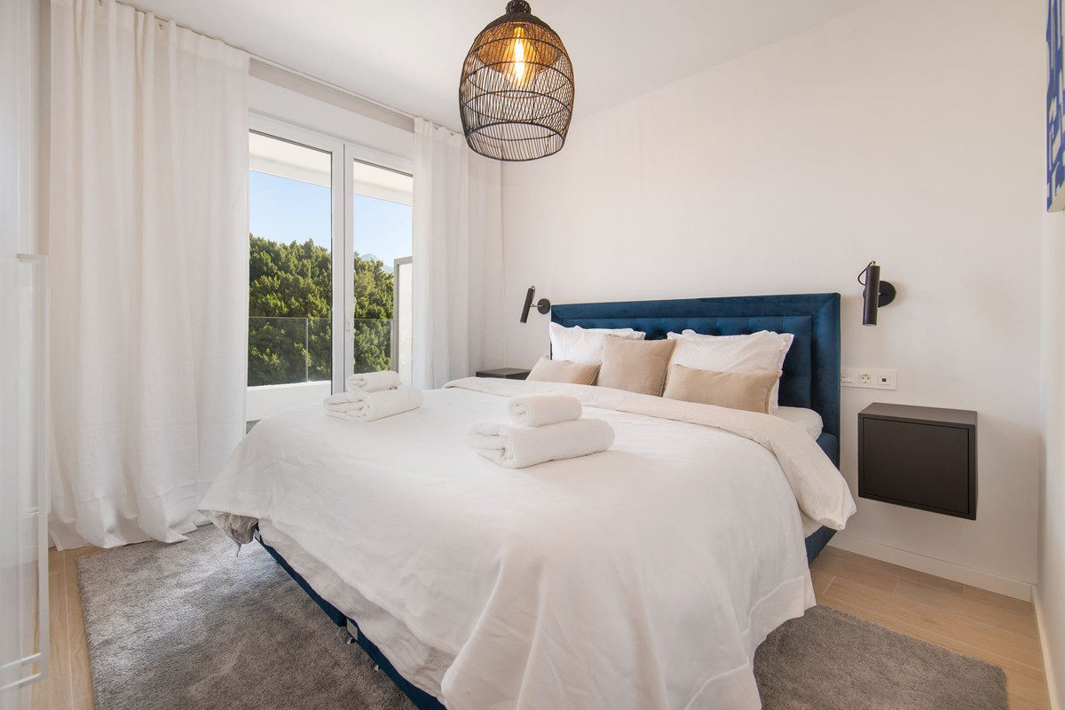 2 Bed Apartment for sale in Nueva Andalucía Costa Del Sol, Málaga, Spain