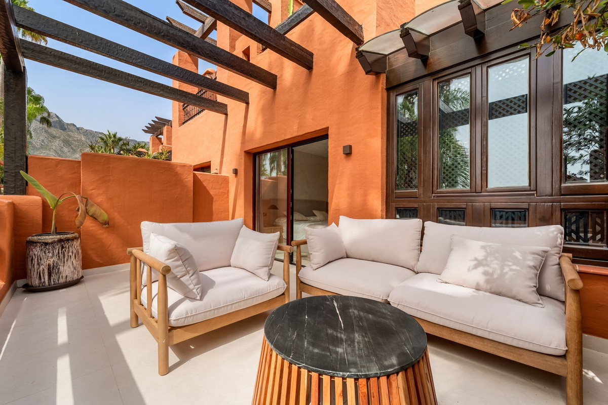 4 Bed Townhouse for sale in The Golden Mile Costa Del Sol, Málaga, Spain