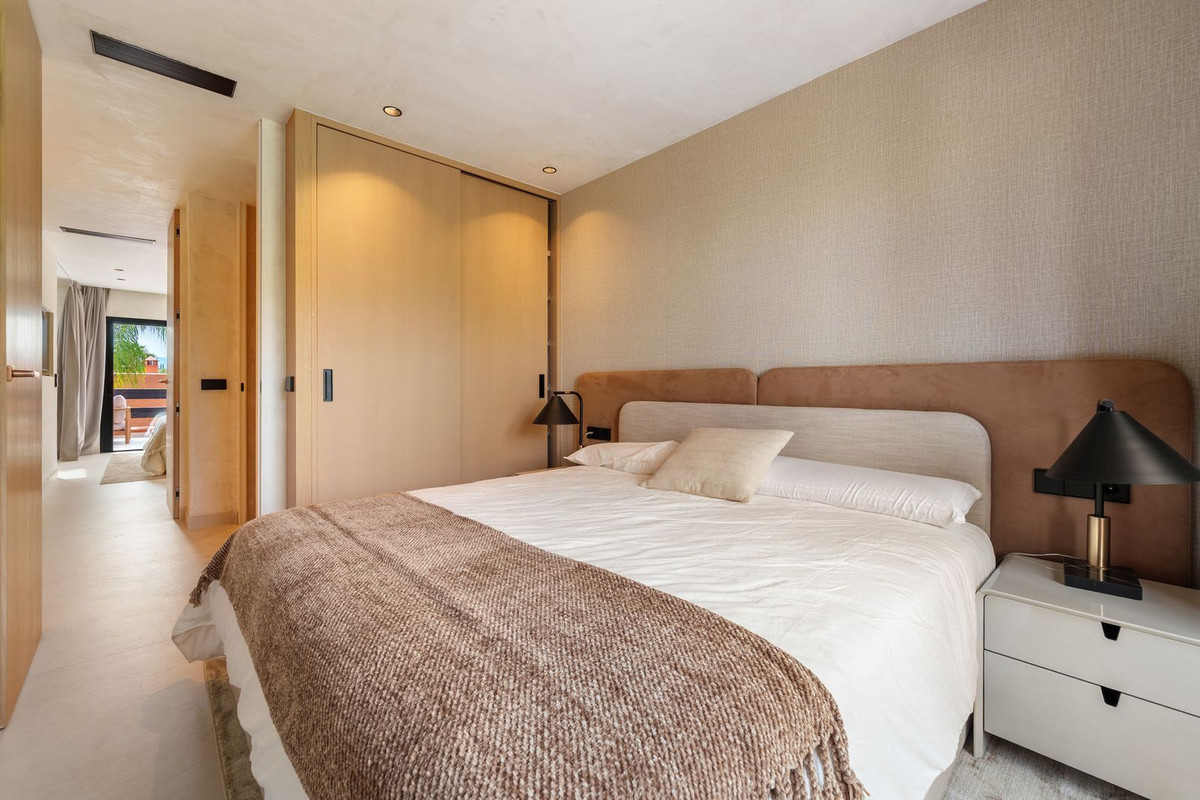 4 Bed Townhouse for sale in The Golden Mile Costa Del Sol, Málaga, Spain