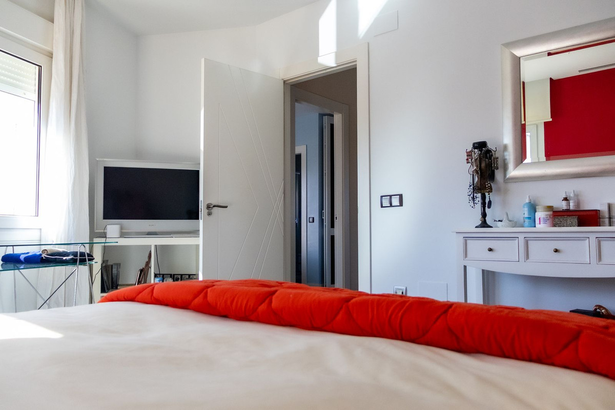 6 Bed Townhouse for sale in Playamar Costa Del Sol, Málaga, Spain