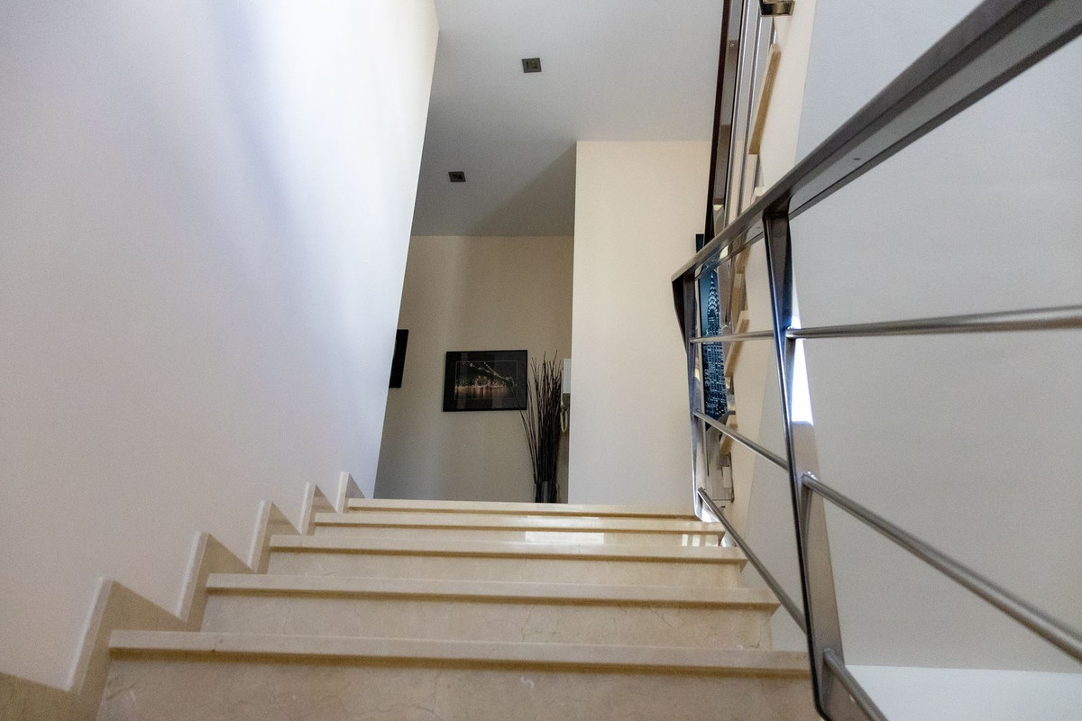 6 Bed Townhouse for sale in Playamar Costa Del Sol, Málaga, Spain