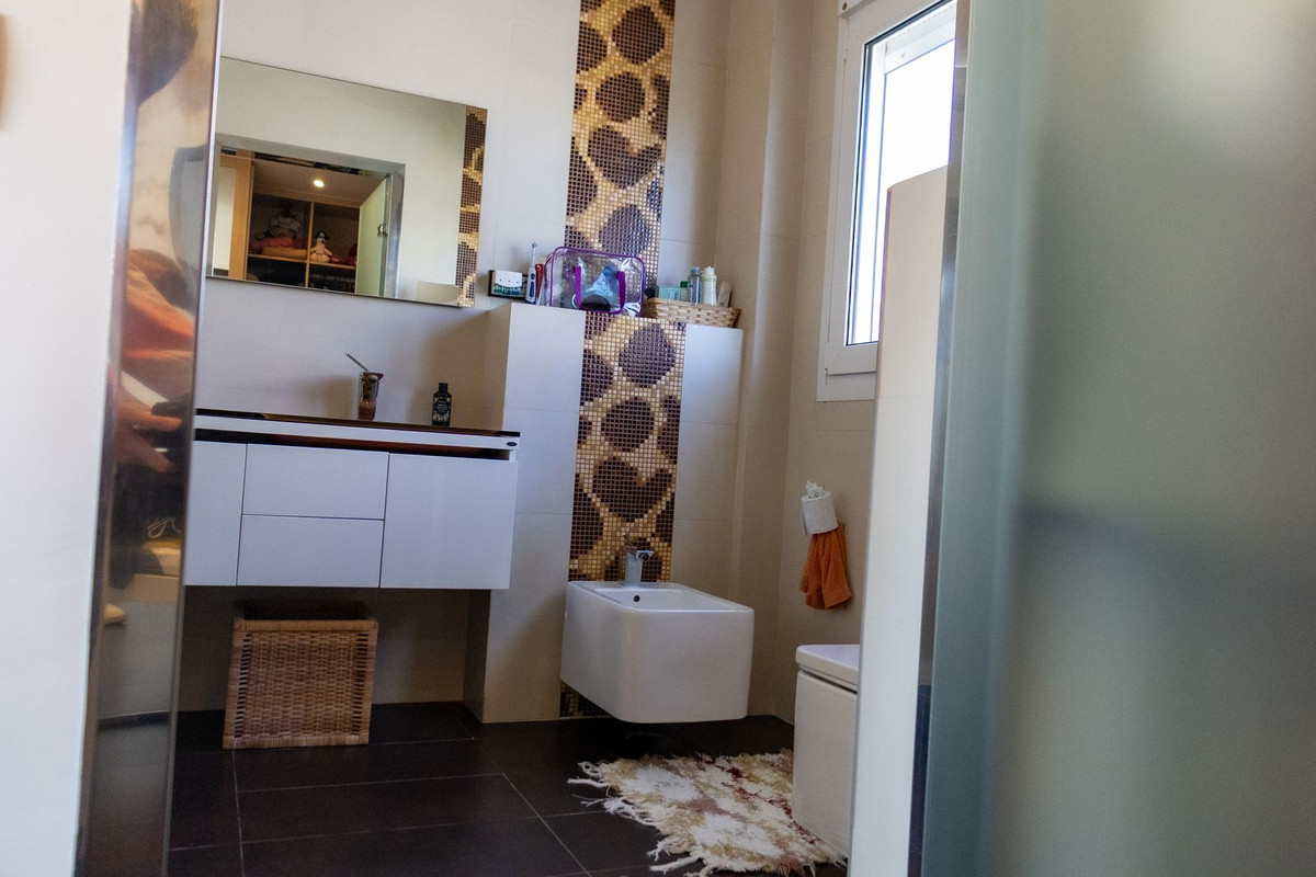 6 Bed Townhouse for sale in Playamar Costa Del Sol, Málaga, Spain