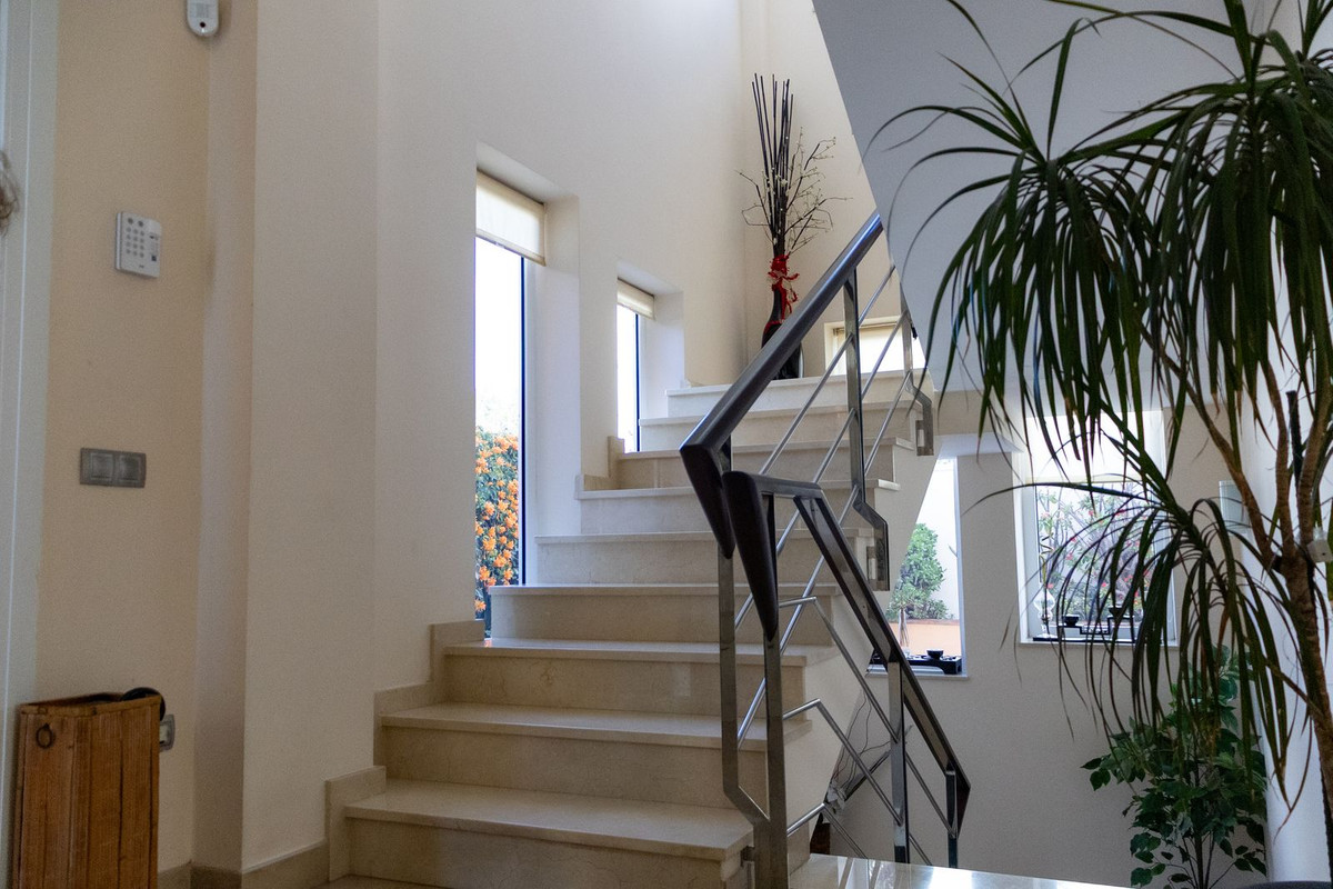 6 Bed Townhouse for sale in Playamar Costa Del Sol, Málaga, Spain