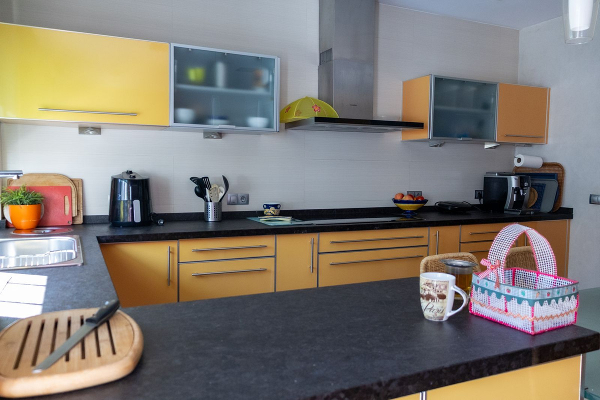 6 Bed Townhouse for sale in Playamar Costa Del Sol, Málaga, Spain