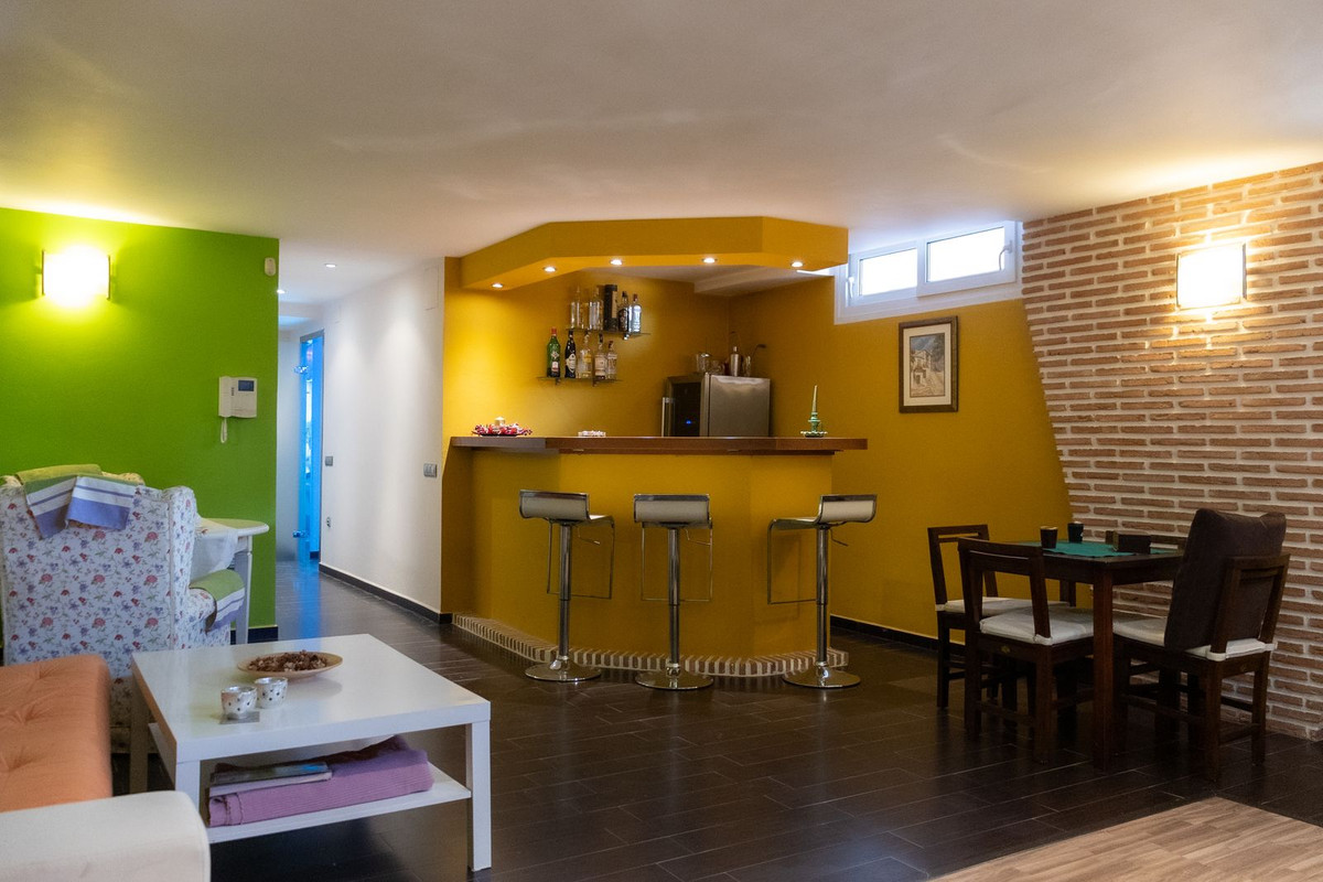 6 Bed Townhouse for sale in Playamar Costa Del Sol, Málaga, Spain