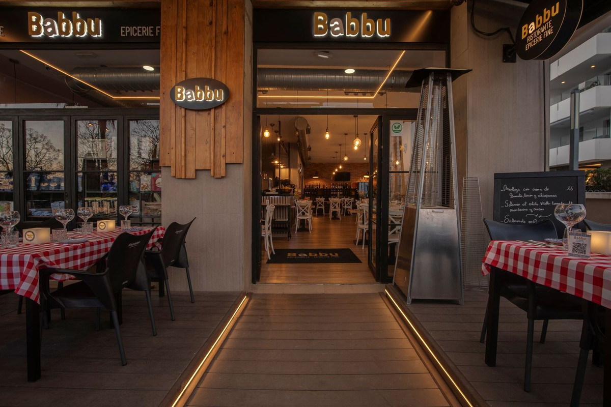 Se vende Restaurante  en Costa Del Sol, Málaga, España