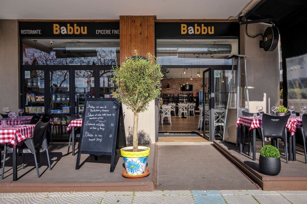 Se vende Restaurante  en Costa Del Sol, Málaga, España