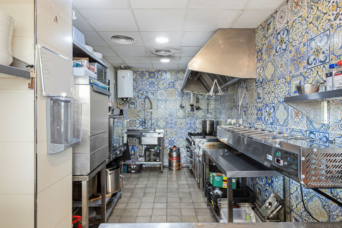 Se vende Restaurante  en Costa Del Sol, Málaga, España