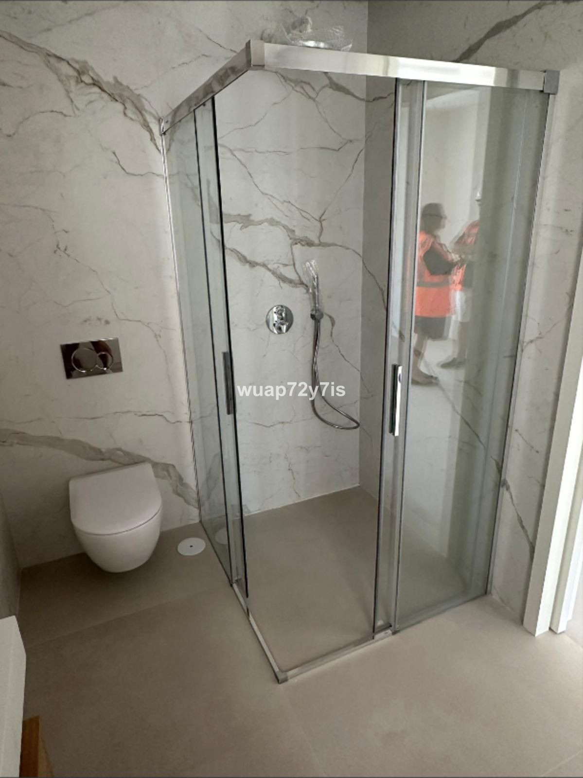 2 Bed Apartment for sale in The Golden Mile Costa Del Sol, Málaga, Spain