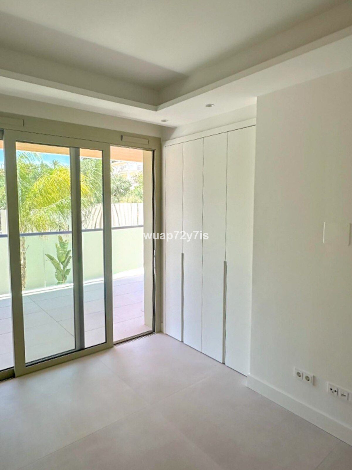 2 Bed Apartment for sale in The Golden Mile Costa Del Sol, Málaga, Spain