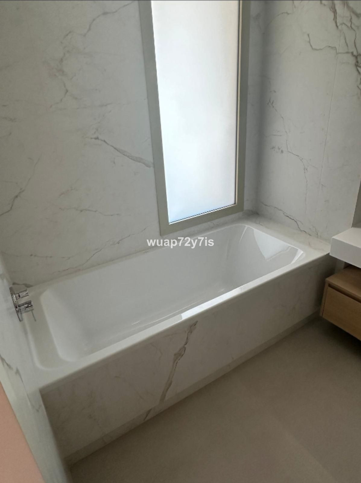 2 Bed Apartment for sale in The Golden Mile Costa Del Sol, Málaga, Spain