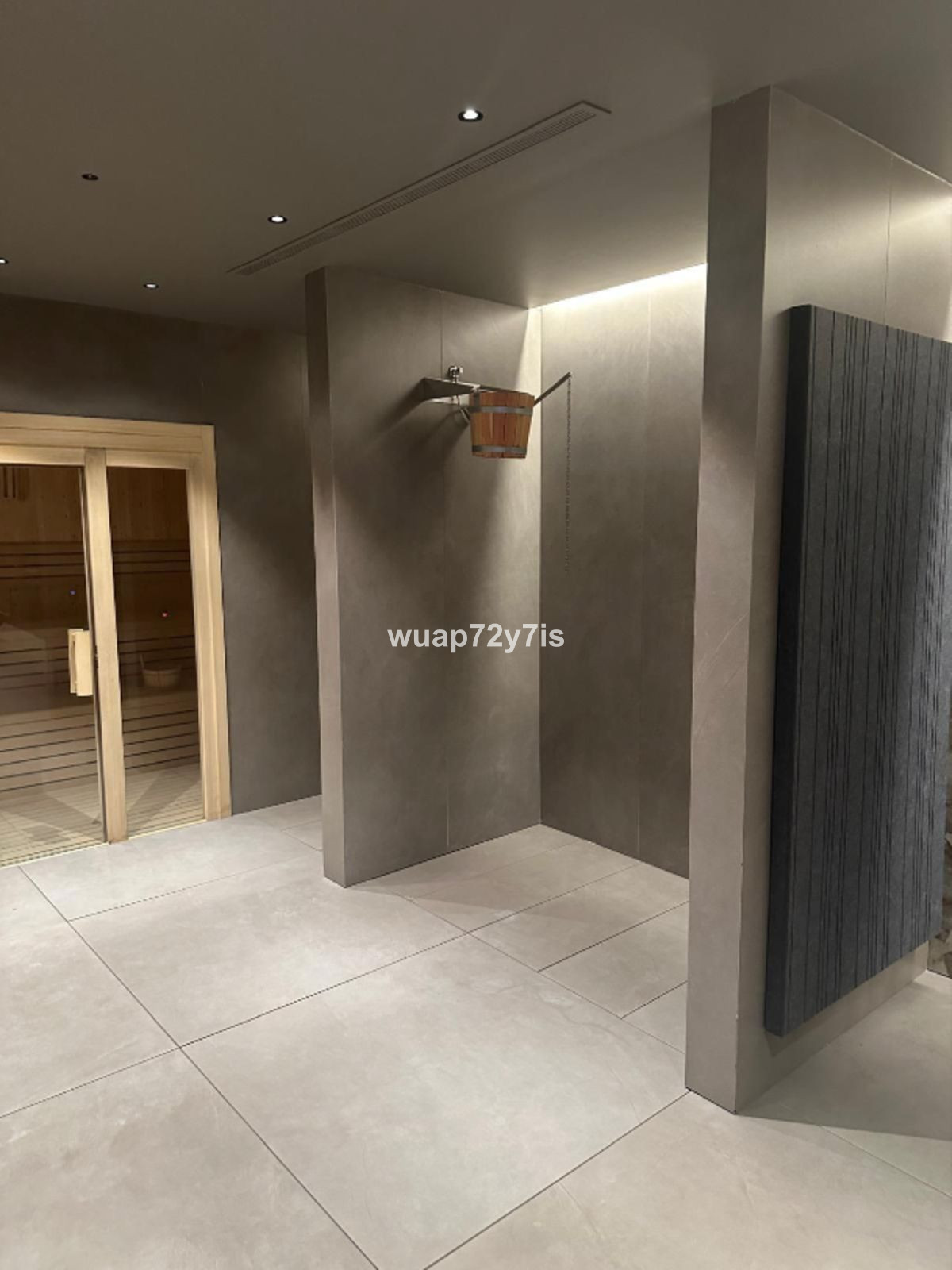2 Bed Apartment for sale in The Golden Mile Costa Del Sol, Málaga, Spain