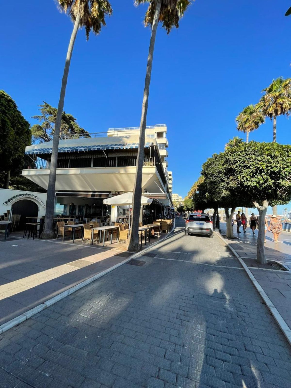 5 Bed Apartment for sale in Marbella Costa Del Sol, Málaga, Spain