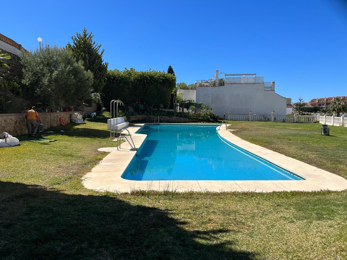 2 Bed Apartment for sale in Benalmadena Costa Del Sol, Málaga, Spain