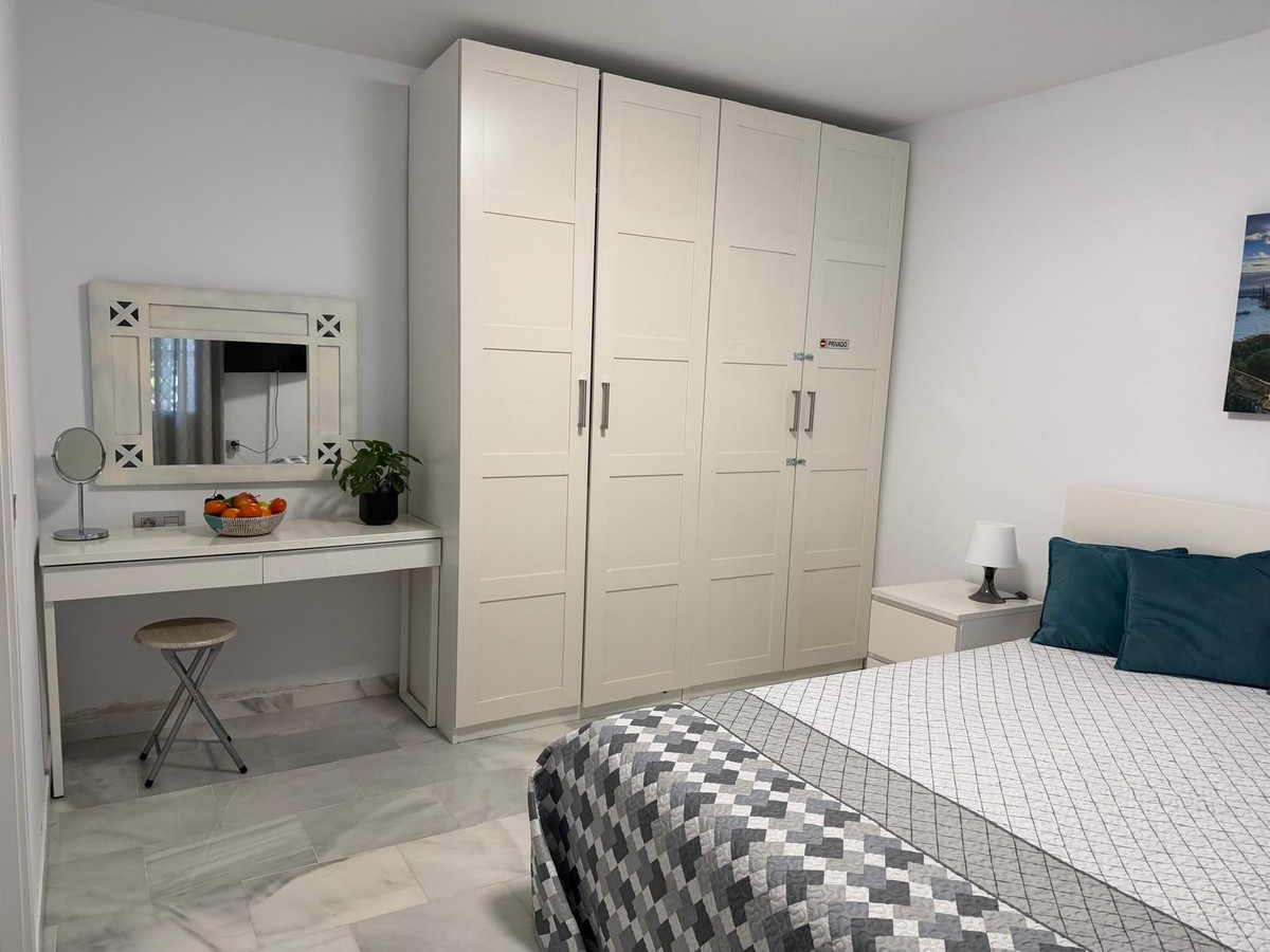 2 Bed Apartment for sale in Benalmadena Costa Del Sol, Málaga, Spain