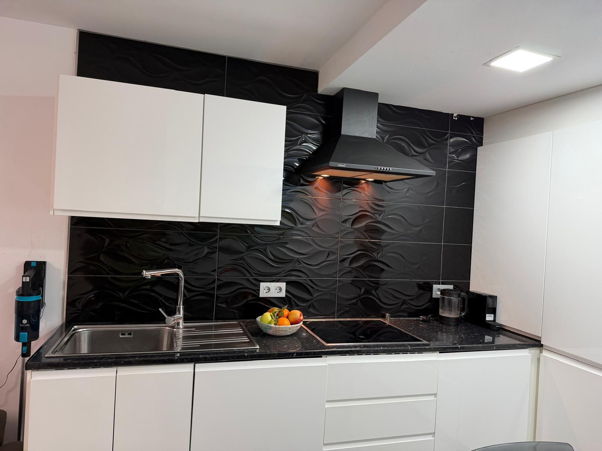 2 Bed Apartment for sale in Benalmadena Costa Del Sol, Málaga, Spain