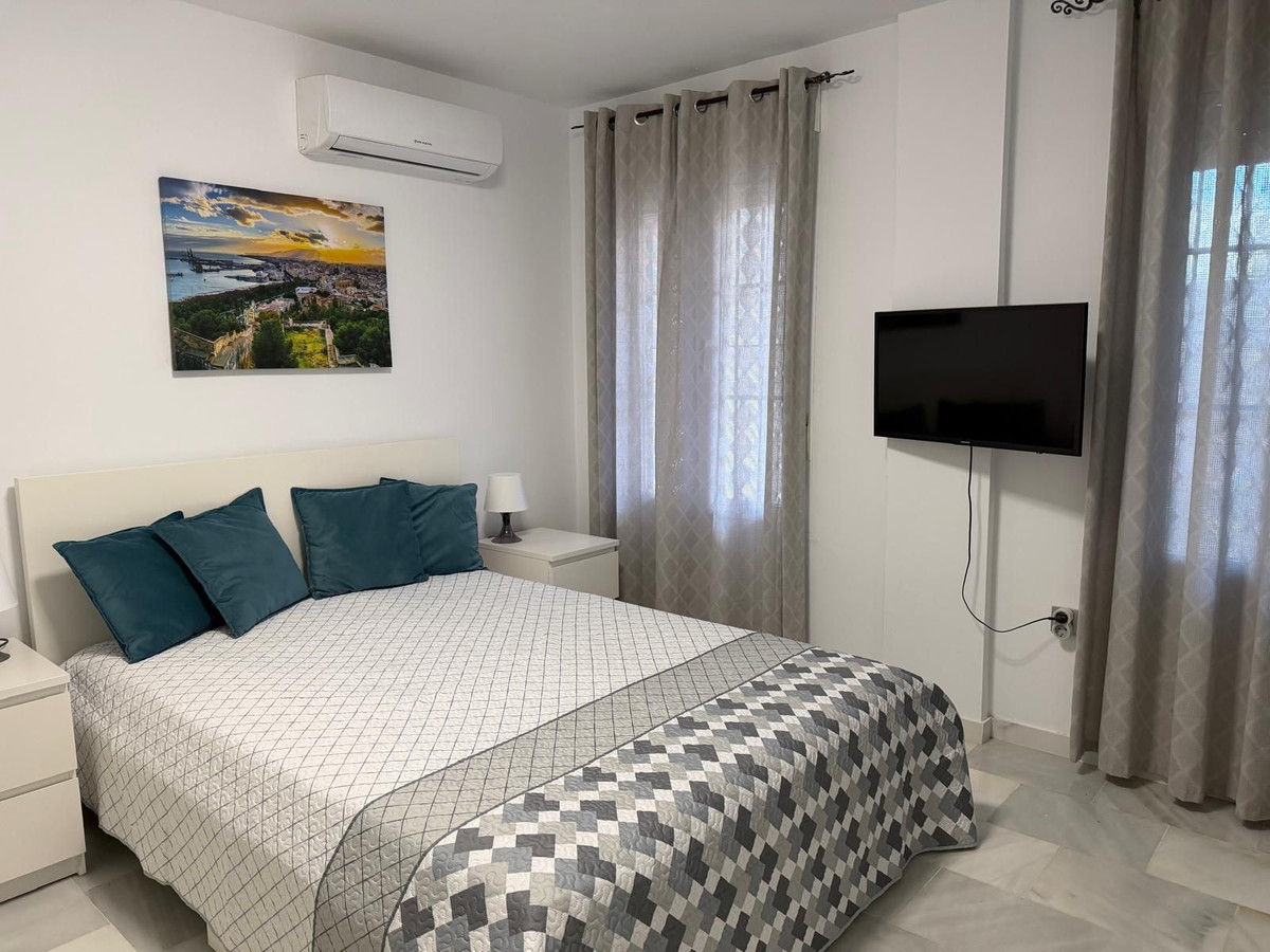 2 Bed Apartment for sale in Benalmadena Costa Del Sol, Málaga, Spain