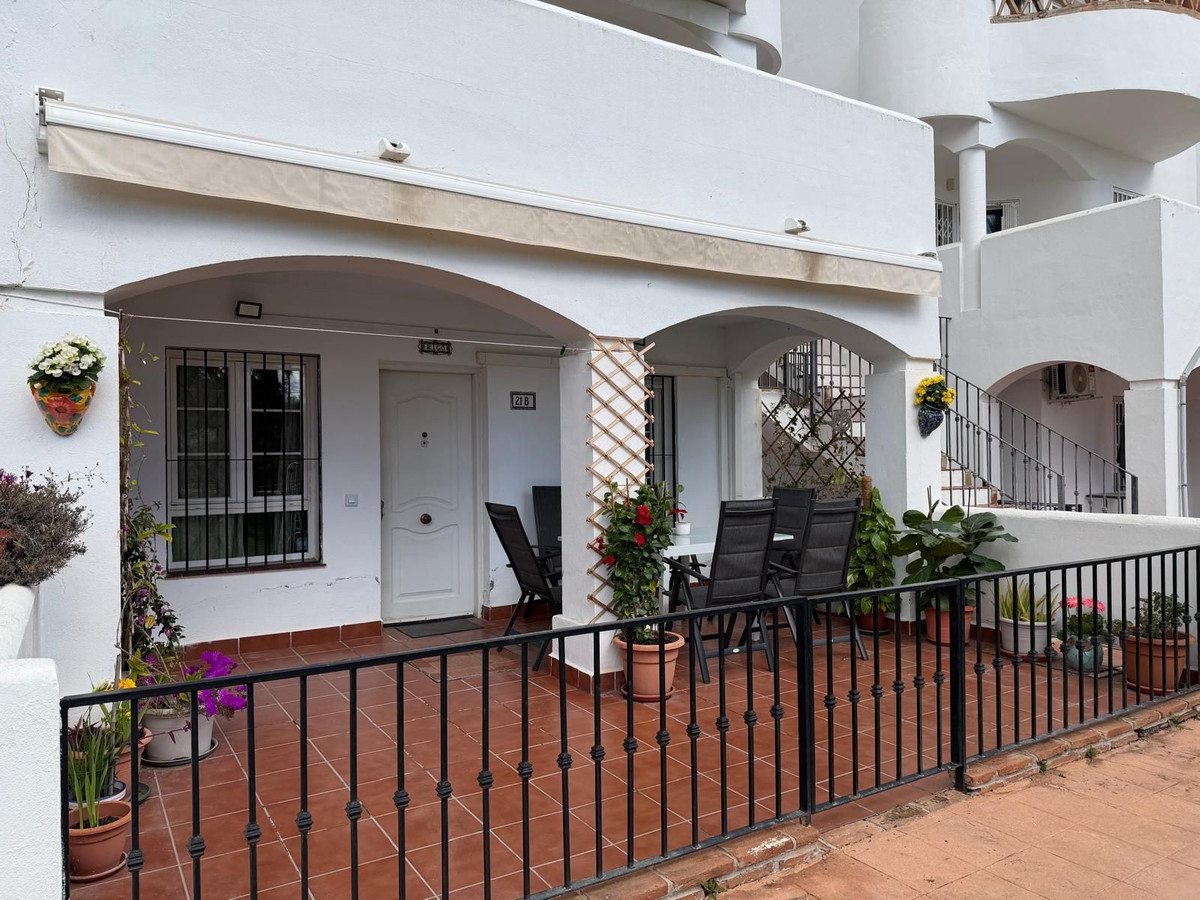 2 Bed Apartment for sale in Benalmadena Costa Del Sol, Málaga, Spain