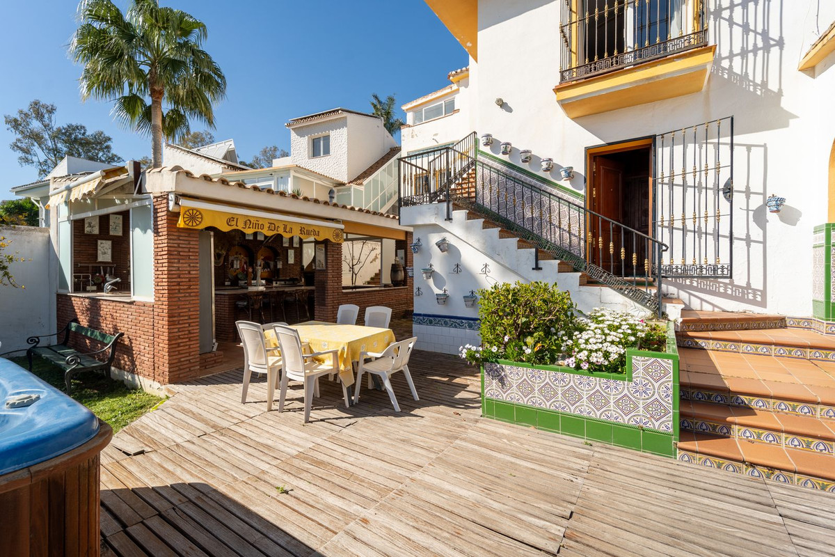 4 Bed Townhouse for sale in Torremuelle Costa Del Sol, Málaga, Spain