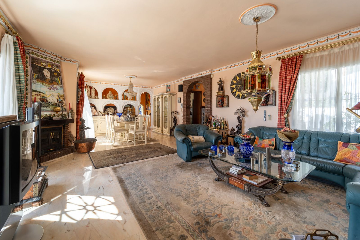 4 Bed Townhouse for sale in Torremuelle Costa Del Sol, Málaga, Spain