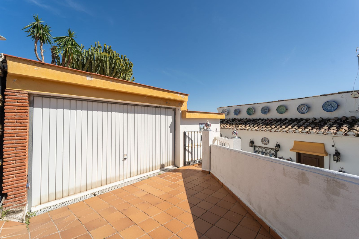 4 Bed Townhouse for sale in Torremuelle Costa Del Sol, Málaga, Spain