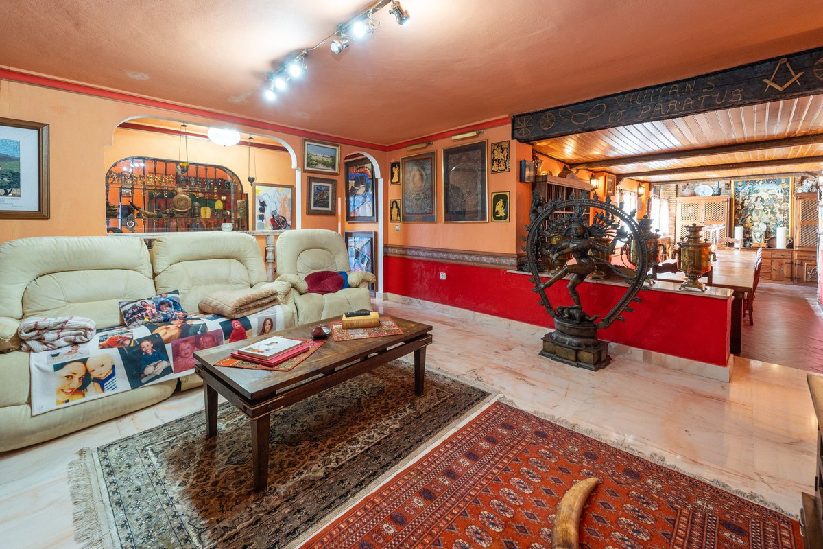 4 Bed Townhouse for sale in Torremuelle Costa Del Sol, Málaga, Spain