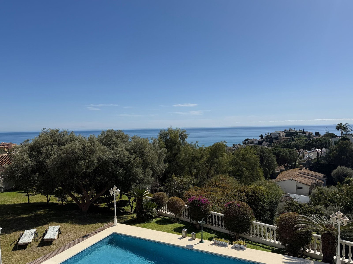 4 Bed Townhouse for sale in Torremuelle Costa Del Sol, Málaga, Spain