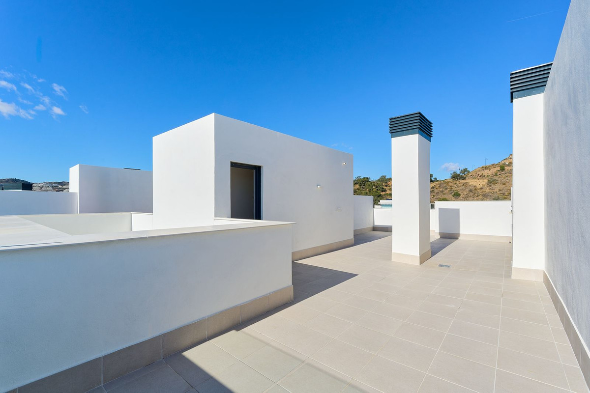 3 Bed Townhouse for sale in La Cala De Mijas Costa Del Sol, Málaga, Spain