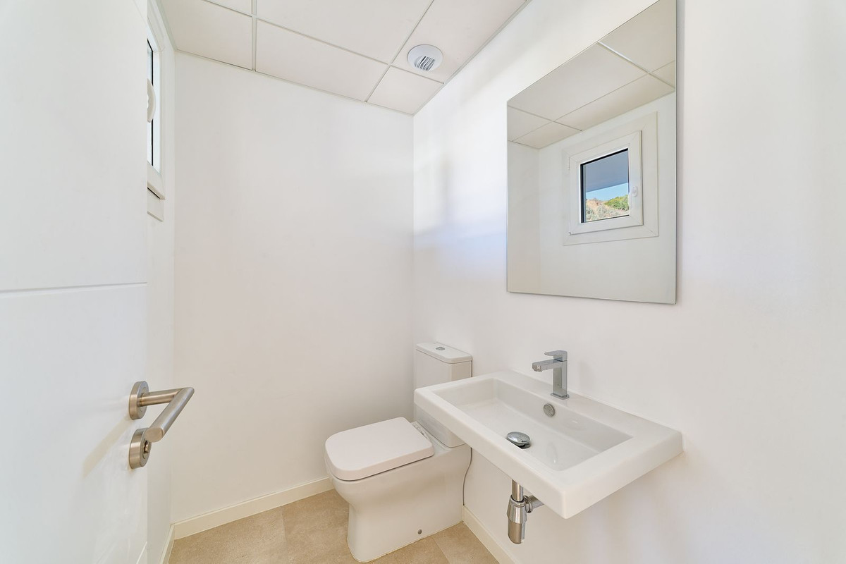 3 Bed Townhouse for sale in La Cala De Mijas Costa Del Sol, Málaga, Spain